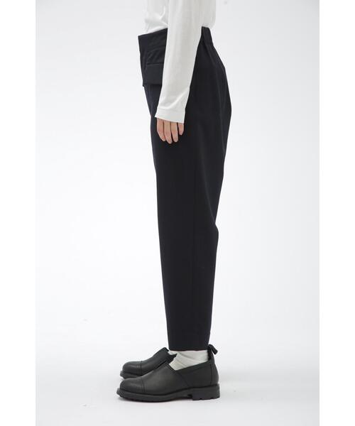 MARGARET HOWELL(マーガレットハウエル)の「DRY WOOL TWILL CHAMBRAY(その他パンツ・レディース・ネイビー・3/2/1)」の9枚目の写真