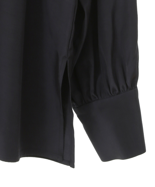 Tiara（ティアラ）の「ボリュームスリーブタックブラウス（シャツ/ブラウス・レディース・ホワイト/ネイビー・FREE）」の15枚目の写真