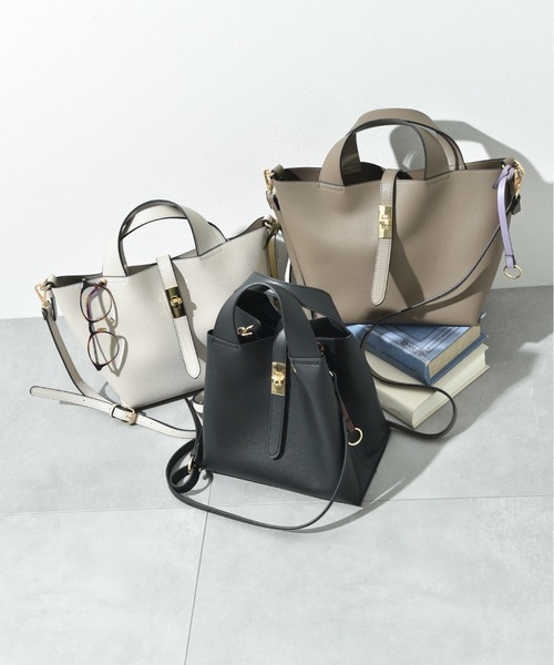 INTERPLANET（インタープラネット）の「スクエア２ＷＡＹ　ＢＡＧ（ショルダーバッグ・レディース・アイボリー/ブラック/グレイッシュベージュ・フリー）」の9枚目の写真