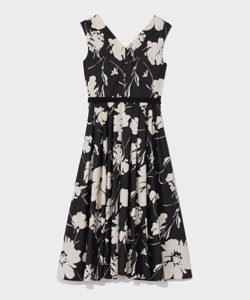 GRACE CLASS(グレースクラス)の「バイカラーボタニカルドレス(ワンピース・レディース・ブラック/ピンク・38/36)」の17枚目の写真