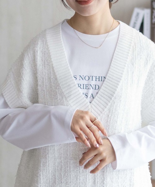 HusHusH（ハッシュアッシュ）の「HusHusH ニットベスト（ベスト・レディース・オフホワイト/ベージュ・L/M）」の4枚目の写真