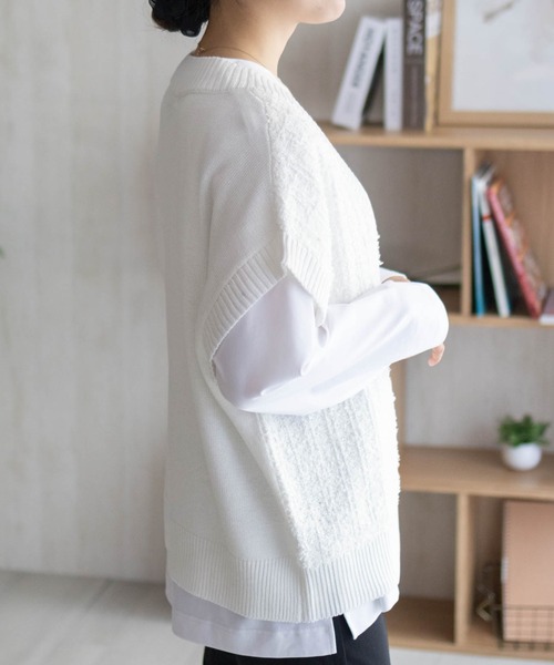 HusHusH（ハッシュアッシュ）の「HusHusH ニットベスト（ベスト・レディース・オフホワイト/ベージュ・L/M）」の6枚目の写真