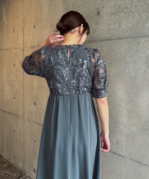 aity（アイティ）の「刺繍レース切り替えフレアドレス 結婚式 二次会 成人式 同窓会 パーティードレス オケージョンドレス お呼ばれワンピース（ドレス・レディース・グレイッシュブルー/ダークカーキ/ピンク系その他/パープル系その他/グリーン系その他/ブラック・38(M)）」の17枚目の写真