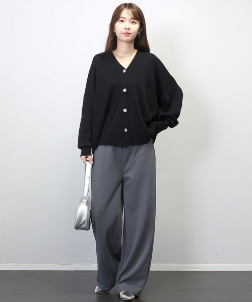 Aletta vita(アレッタビータ)の「リネンライクVネック2WAYカーディガン(カーディガン/ボレロ・レディース・ブラック/ライトブルー/ベージュ・FREE)」の4枚目の写真