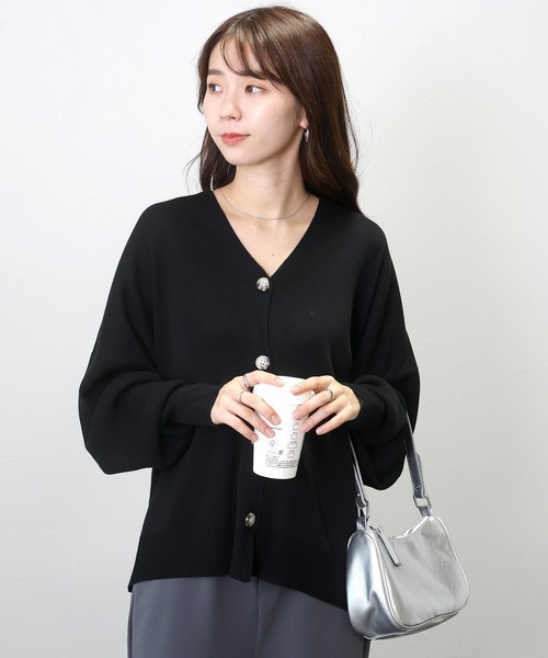 Aletta vita(アレッタビータ)の「リネンライクVネック2WAYカーディガン(カーディガン/ボレロ・レディース・ブラック/ライトブルー/ベージュ・FREE)」の6枚目の写真