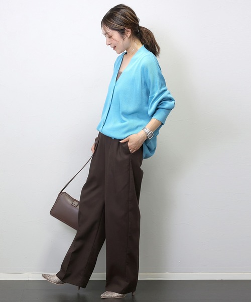 Aletta vita(アレッタビータ)の「リネンライクVネック2WAYカーディガン(カーディガン/ボレロ・レディース・ブラック/ライトブルー/ベージュ・FREE)」の14枚目の写真