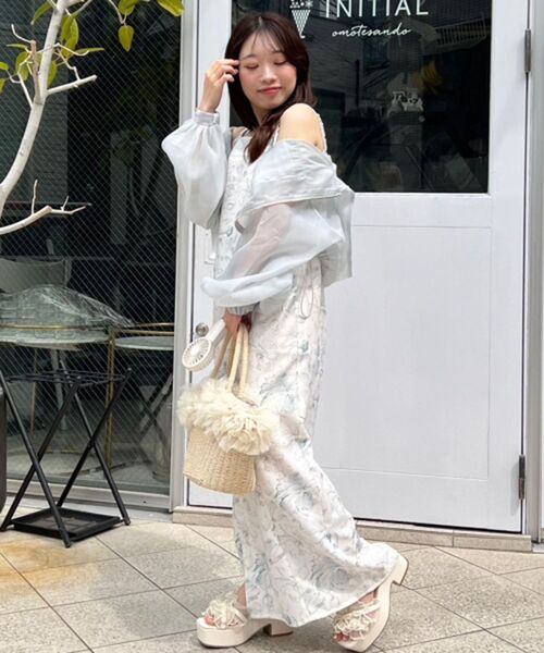 MAJESTIC LEGON(マジェスティックレゴン)の「☆パールリボンフリルボリュームサンダル(サンダル・レディース・ブラック/グレイッシュベージュ/アイボリー/グレー・SMALL/MEDIUM/LARGE/X-LARGE)」の8枚目の写真