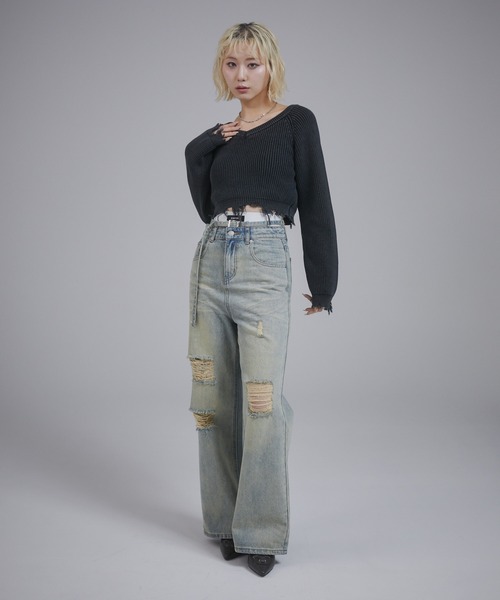 ENVYM（アンビー）の「ピグメントVネックショートダメージニット（ニット/セーター・レディース・ピンク/ブラック・FREE）」の8枚目の写真