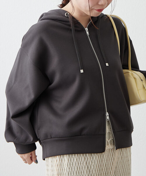 Another Branch olive des olive（アナザーブランチオリーブデオリーブ）の「【2025 Spring/Summer】ダンボールZIPパーカー（カーディガン/ボレロ・レディース・オフホワイト/ブルー/スミクロ/オートミール・FREE）」の8枚目の写真