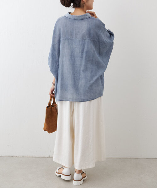 BEARDSLEY(ビアズリー)の「シフォンデニムポンチョシャツ(シャツ/ブラウス・レディース・インディゴブルー・FREE)」の5枚目の写真