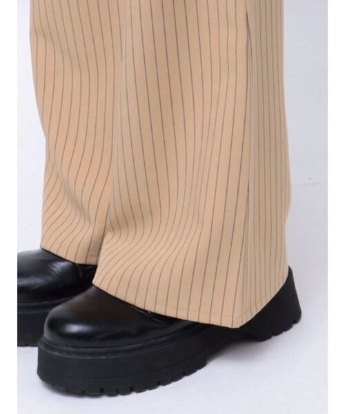 jouetie（ジュエティ）の「【FRUITSZIPPER鎮西寿々歌】フレアパンツ（その他パンツ・レディース・ベージュ・MEDIUM）」の11枚目の写真