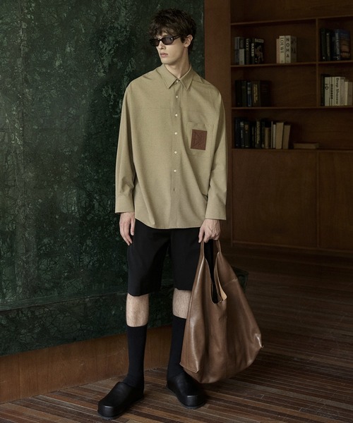 WESTBOY（ウエストボーイ）の「フェイクレザーポケットシャツ NNS25S1TP01【NANS STUDIO】（シャツ/ブラウス・メンズ・カーキ/グレー・XL/M/L）」の5枚目の写真