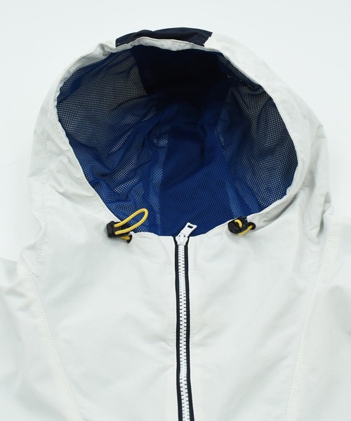 NAUTICA（ノーティカ）の「【ヴィンテージ古着】NAUTICA プルオーバーナイロンジャケット（ナイロンジャケット・メンズ・ホワイト・X-LARGE）」の16枚目の写真