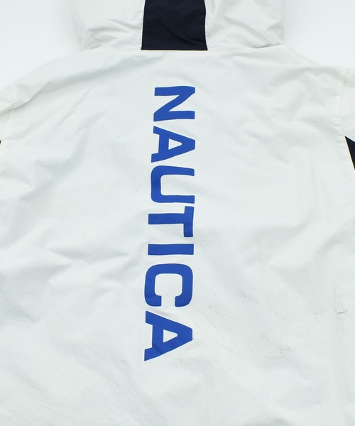 NAUTICA（ノーティカ）の「【ヴィンテージ古着】NAUTICA プルオーバーナイロンジャケット（ナイロンジャケット・メンズ・ホワイト・X-LARGE）」の2枚目の写真