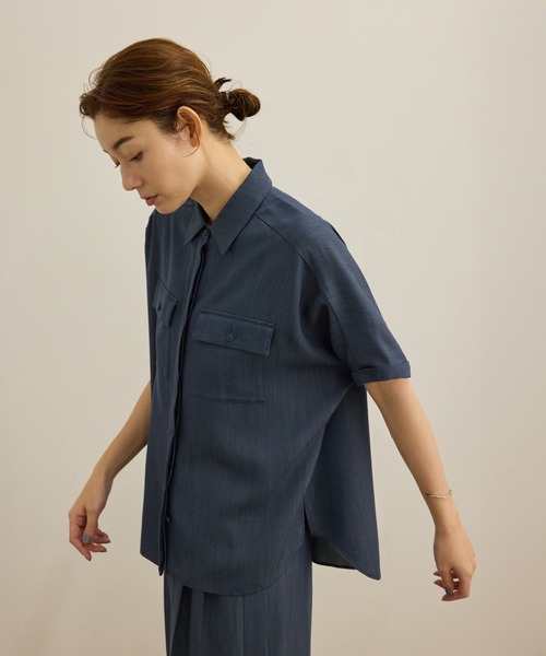 ROPE' / ロペ 【洗える・カセット服】バックサテン ドルマンブラウス/お仕事・通勤・セットアップ対応 洗える・カセット服】バックサテン ドルマンブラウス/お仕事