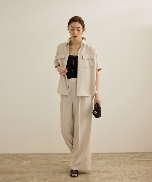 ROPE'(ロペ)の「【洗える・カセット服】バックサテン ドルマンブラウス/お仕事・通勤・セットアップ対応(シャツ/ブラウス・レディース・ベージュ/ネイビー/ブルー系その他・36/38)」の7枚目の写真