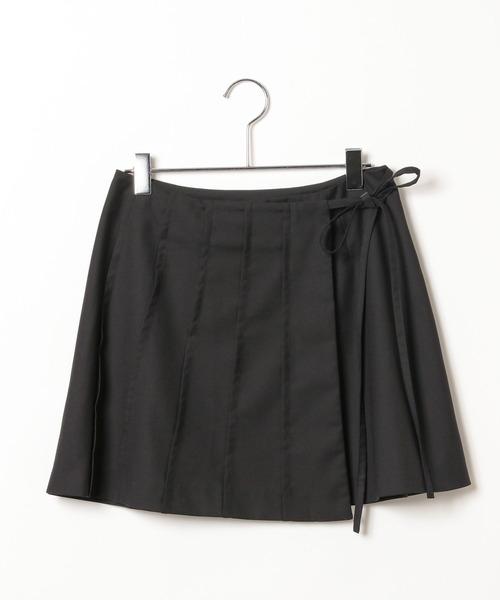 PAGEBOY（ページボーイ）の「プリーツラップミニスカート（スカート・レディース・ブラック/グレー・FREE）」の12枚目の写真