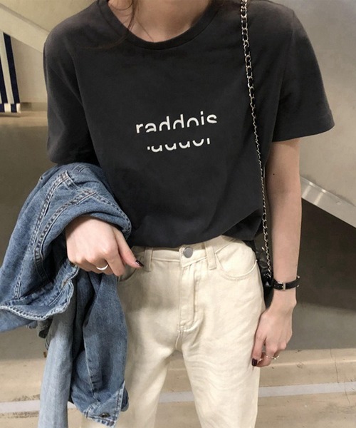 Lace Ladies(レースレディース)の「配色 ロゴプリント クルーネック 半袖 Tシャツ(Tシャツ/カットソー・レディース・ブラウン/ベージュ/ブラック・M/XL)」の1枚目の写真