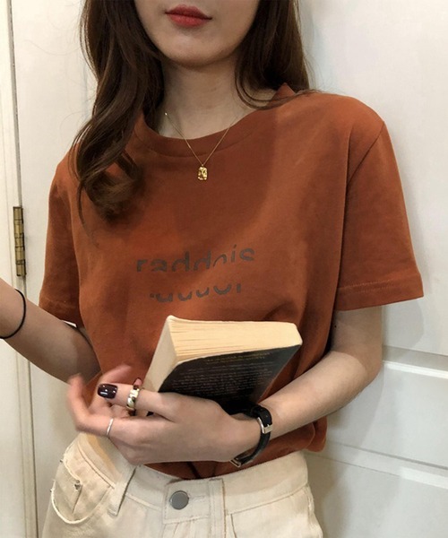 Lace Ladies(レースレディース)の「配色 ロゴプリント クルーネック 半袖 Tシャツ(Tシャツ/カットソー・レディース・ブラウン/ベージュ/ブラック・M/XL)」の8枚目の写真
