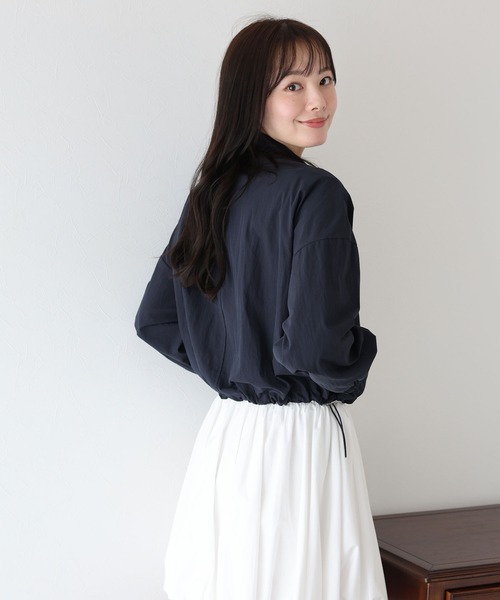 BLUEEAST（ブルーイースト）の「ワンポイント刺繍ブルゾン（ブルゾン・レディース・アイボリー/ブラック・MEDIUM）」の11枚目の写真