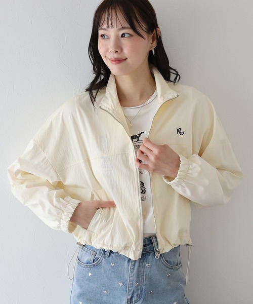 BLUEEAST（ブルーイースト）の「ワンポイント刺繍ブルゾン（ブルゾン・レディース・アイボリー/ブラック・MEDIUM）」の18枚目の写真