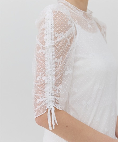 REDYAZEL(レディアゼル)の「ミニリボン柄シアートップス(Tシャツ/カットソー・レディース・ホワイト/ブラック・FREE)」の15枚目の写真