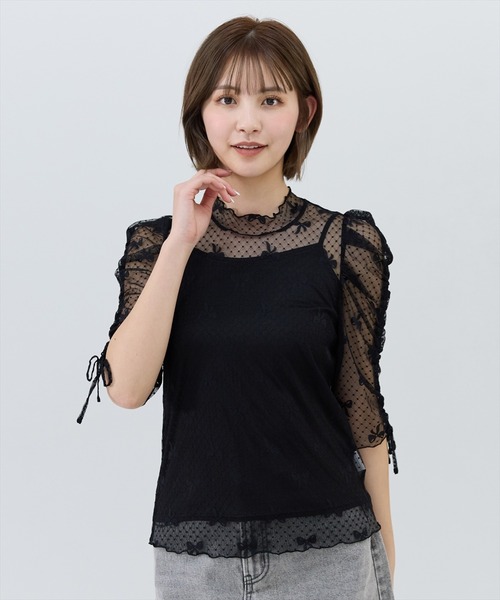 REDYAZEL(レディアゼル)の「ミニリボン柄シアートップス(Tシャツ/カットソー・レディース・ホワイト/ブラック・FREE)」の4枚目の写真