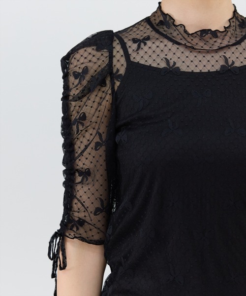 REDYAZEL(レディアゼル)の「ミニリボン柄シアートップス(Tシャツ/カットソー・レディース・ホワイト/ブラック・FREE)」の8枚目の写真