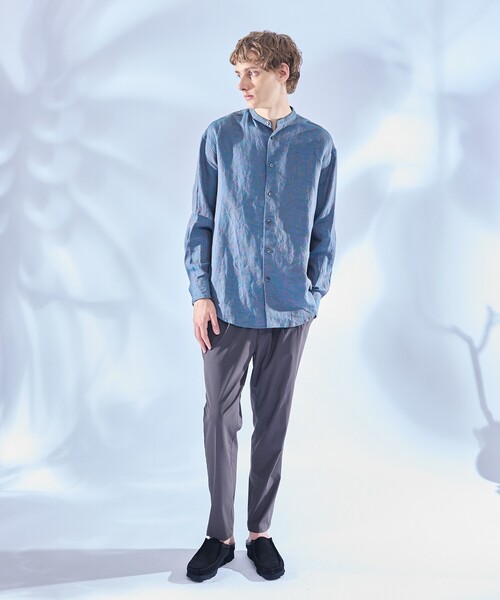 ABAHOUSE（アバハウス）の「【LUXE Linen Solaro】バンドカラー リネンシャツ（シャツ/ブラウス・メンズ・アイボリー/ホワイト/ネイビー/ピンク/ブルー・44/48/50/46）」の6枚目の写真