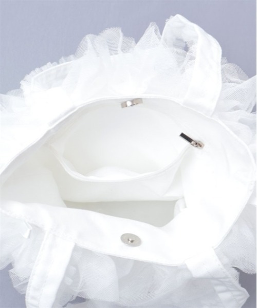 axes femme（アクシーズファム）の「チュールフリルトートバッグ（トートバッグ・レディース・グレー/ホワイト/ブラック・FREE）」の6枚目の写真