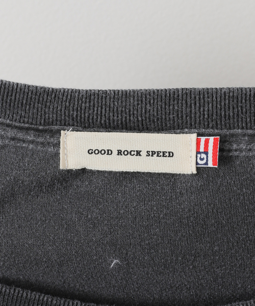 OUTDOOR PRODUCTS(アウトドアプロダクツ)の「NYC logo Tee(Tシャツ/カットソー・レディース・ホワイト/グレー・FREE)」の11枚目の写真