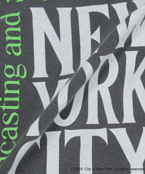 OUTDOOR PRODUCTS(アウトドアプロダクツ)の「NYC logo Tee(Tシャツ/カットソー・レディース・ホワイト/グレー・FREE)」の20枚目の写真