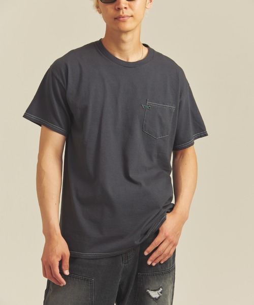 PENNEYS(ぺニーズ)の「THE FOX OVER-DYE POCKET TEE(Tシャツ/カットソー・メンズ・ブラック/グレー/ホワイト/グリーン・M/L/XL)」の10枚目の写真