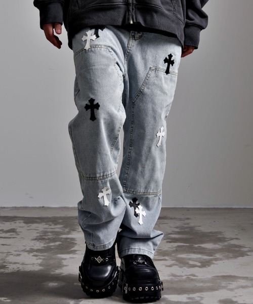 CavariA（キャバリア）の「『CavariA/キャバリア』クロスデニムパンツ（デニムパンツ・メンズ・ブルー/ブラック・L/XL/M）」の2枚目の写真