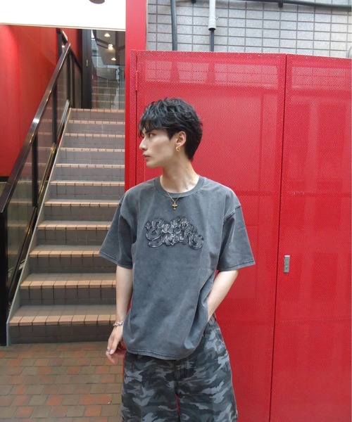 centimeter(センチメーター)の「Kira logo pigment tee(Tシャツ/カットソー・メンズ・ピンク/ホワイト/スミクロ・MEDIUM/LARGE/X-LARGE)」の6枚目の写真