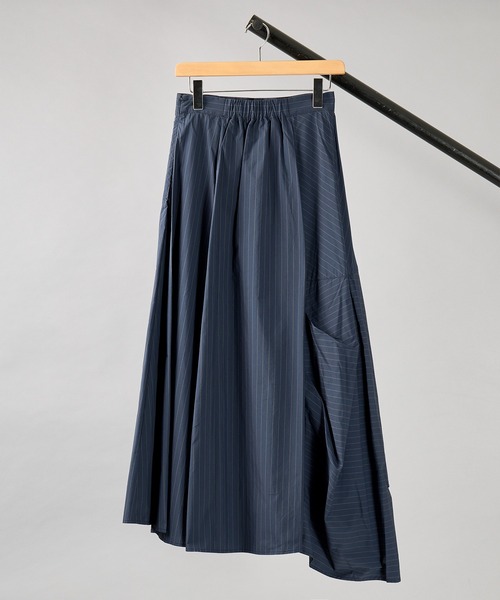 c/est(シーエ)の「【 c/est / シーエ 】 Luck Recycle Polyester Skirt ★(スカート・レディース・ネイビー/オフホワイト・1/2)」の9枚目の写真
