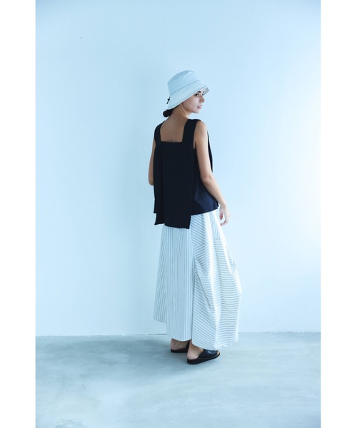 c/est(シーエ)の「【 c/est / シーエ 】 Luck Recycle Polyester Skirt ★(スカート・レディース・ネイビー/オフホワイト・1/2)」の4枚目の写真