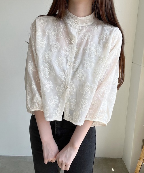 Nana（ナナ）の「バルーンスリーブフラワー刺繍ブラウス（シャツ/ブラウス・レディース・アイボリー・FREE）」の11枚目の写真