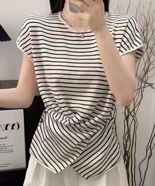 LOULOU select(ルルセレクト)の「ウエストドレープフレンチスリーブTee(Tシャツ/カットソー・レディース・ブラック/オフホワイト/ブラック系その他/ピンク/ホワイト系その他・M)」の4枚目の写真