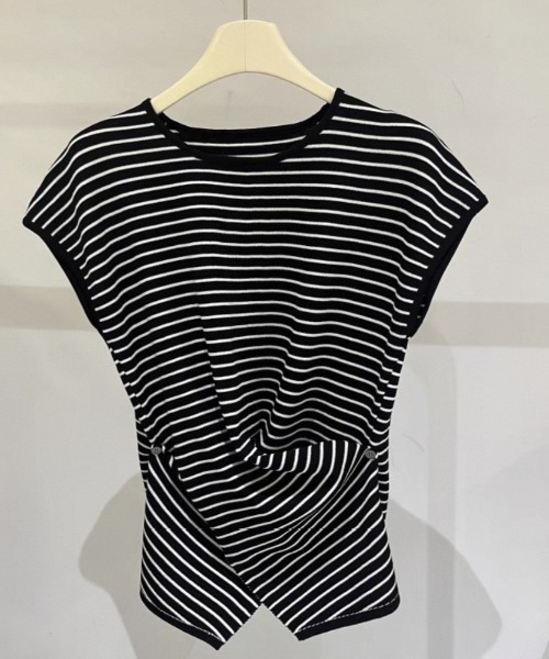 LOULOU select(ルルセレクト)の「ウエストドレープフレンチスリーブTee(Tシャツ/カットソー・レディース・ブラック/オフホワイト/ブラック系その他/ピンク/ホワイト系その他・M)」の7枚目の写真