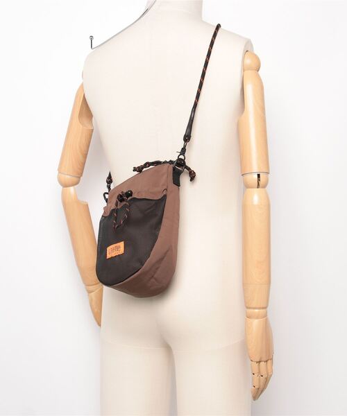 UNIVERSAL OVERALL(ユニバーサルオーバーオール)の「UNIVERSAL OVERALL / FRONT MESH SHOULDER BAG / フロントメッシュショルダーバッグ / UVO-204(ショルダーバッグ・レディース・ブラック/ライトグレー/オレンジ/ベージュ/モカ・ONESIZE)」の7枚目の写真