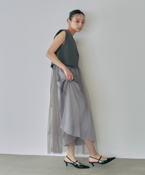 ANDRESD(アンドレスド)の「ショートジレセットチュールドレス / short gilet set tulle dress(ドレス・レディース・グレー/ブラウン/ブラック・S/L/M)」の7枚目の写真