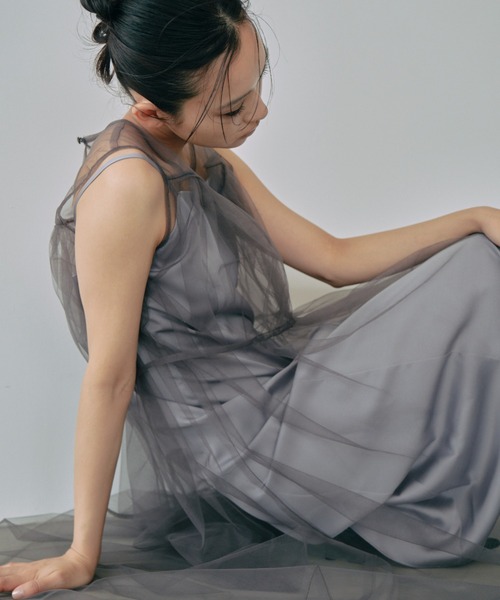 ANDRESD(アンドレスド)の「ショートジレセットチュールドレス / short gilet set tulle dress(ドレス・レディース・グレー/ブラウン/ブラック・S/L/M)」の11枚目の写真
