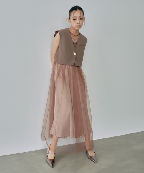 ANDRESD(アンドレスド)の「ショートジレセットチュールドレス / short gilet set tulle dress(ドレス・レディース・グレー/ブラウン/ブラック・S/L/M)」の19枚目の写真