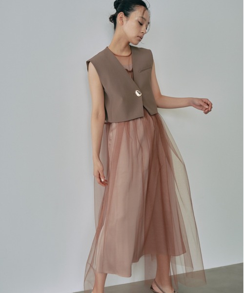 ANDRESD(アンドレスド)の「ショートジレセットチュールドレス / short gilet set tulle dress(ドレス・レディース・グレー/ブラウン/ブラック・S/L/M)」の20枚目の写真