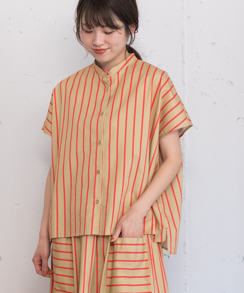 POU DOU DOU（プードゥドゥ）の「ストライプバンドカラーボックスシャツ（シャツ/ブラウス・レディース・ベージュ/ブルー/アイボリー・M）」の16枚目の写真