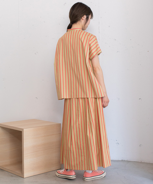 POU DOU DOU（プードゥドゥ）の「ストライプバンドカラーボックスシャツ（シャツ/ブラウス・レディース・ベージュ/ブルー/アイボリー・M）」の11枚目の写真