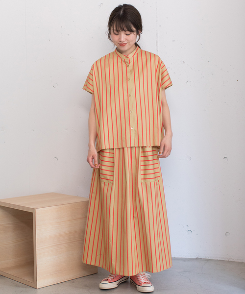 POU DOU DOU（プードゥドゥ）の「ストライプバンドカラーボックスシャツ（シャツ/ブラウス・レディース・ベージュ/ブルー/アイボリー・M）」の10枚目の写真