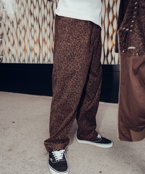 Subciety（サブサエティ）の「Glitter leopard slacks（スラックス・メンズ・ブラウン/ブラック・X-LARGE/LARGE/MEDIUM/SMALL）」の18枚目の写真