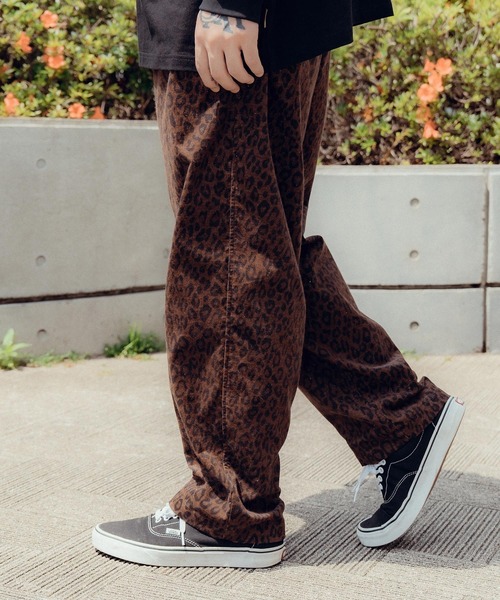 Subciety（サブサエティ）の「Glitter leopard slacks（スラックス・メンズ・ブラウン/ブラック・X-LARGE/LARGE/MEDIUM/SMALL）」の14枚目の写真